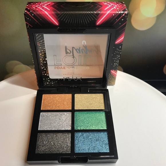 NYX Professional Makeup ~  Foil Play Eyeshadow Palette ~ Shade Let's Groove - Picture 1 of 2